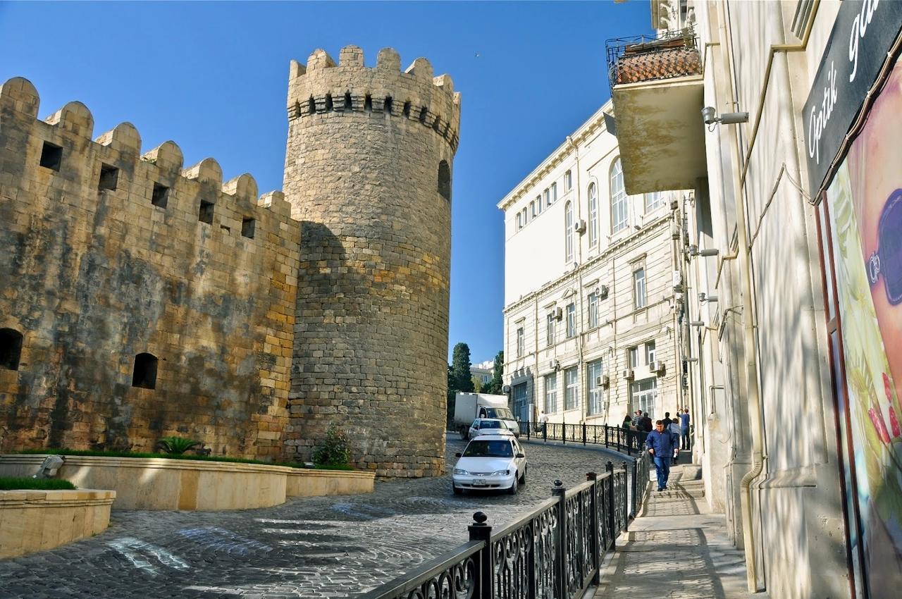 Old City Inn Hotel Баку Екстериор снимка